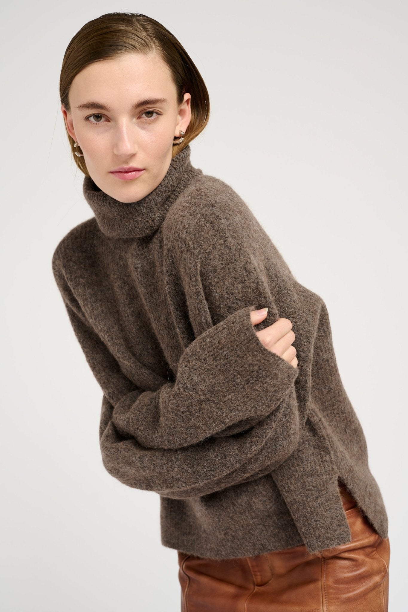 AlphaGZ rollneck NOOS - HEY LOU STUDIO