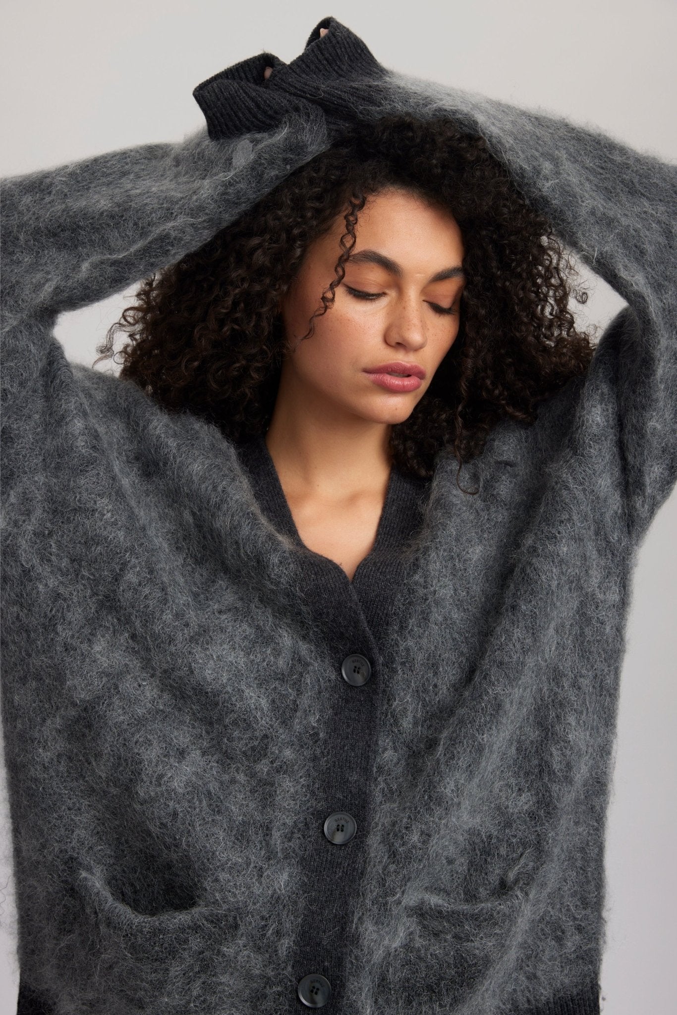 MaicaGZ cardigan - HEY LOU STUDIO