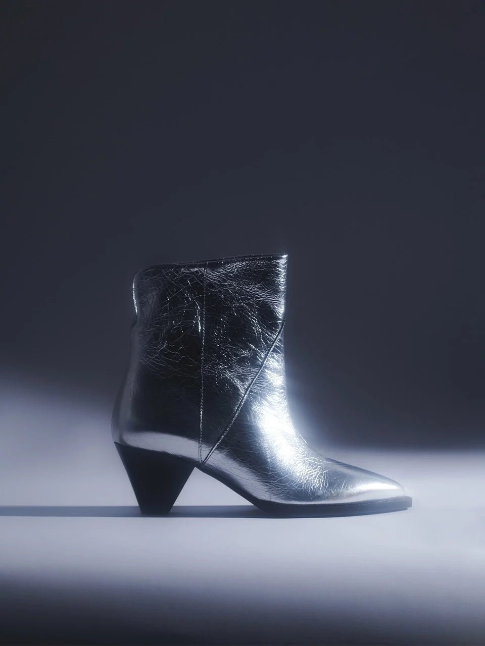 D6Kaia studded ankle Boots - HEY LOU STUDIO