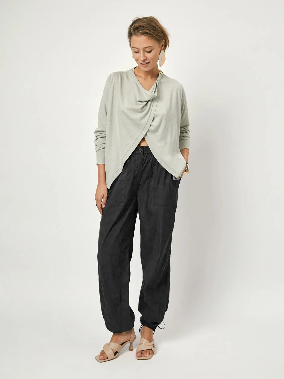 D6Tiffen parachute Cargo pants