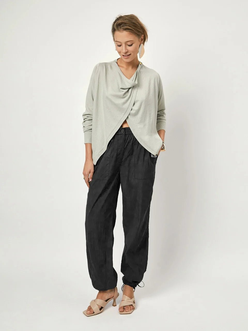 D6Tiffen parachute Cargo pants - HEY LOU STUDIO