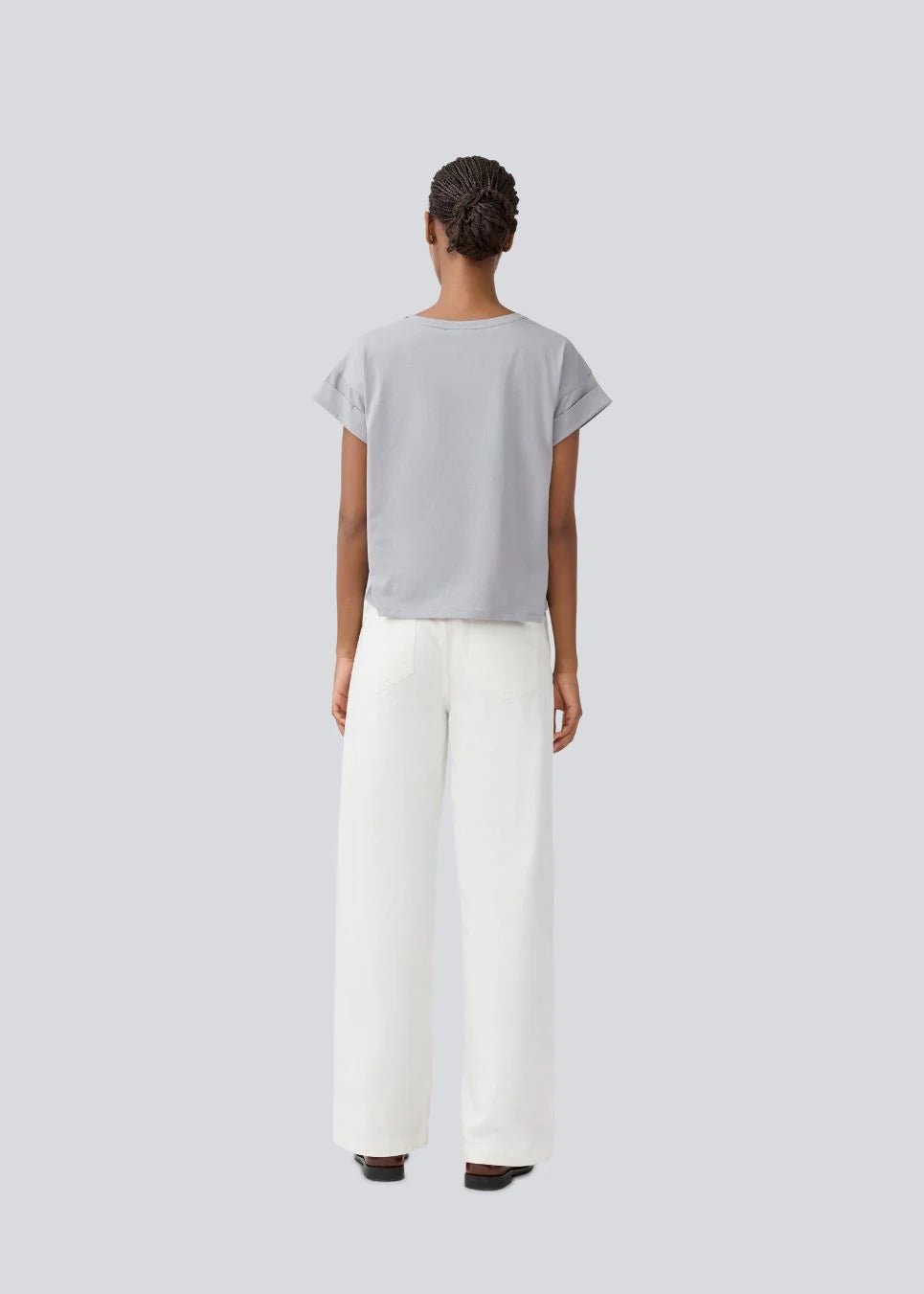 Isoldemd solid cropped jeans - HEY LOU STUDIO