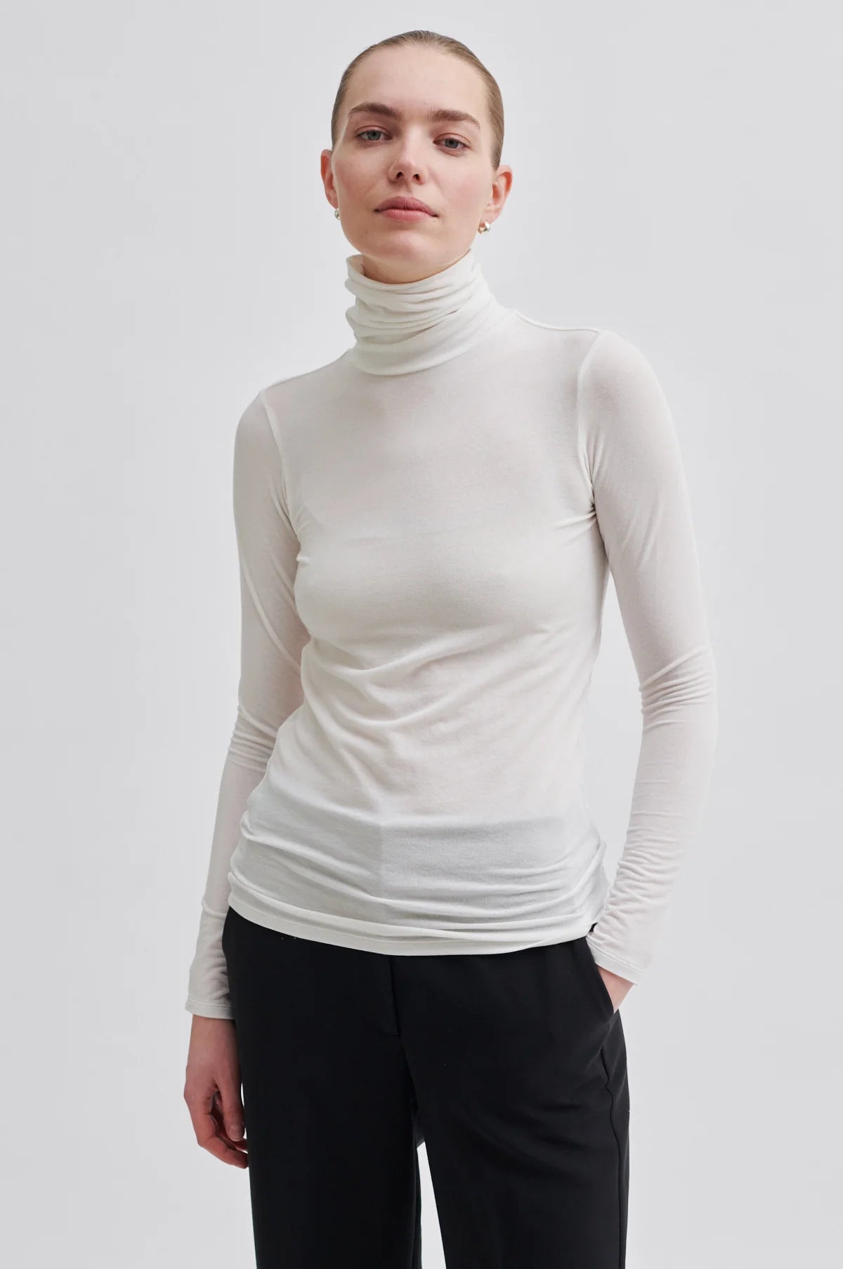 Matima T - neck Tee - HEY LOU STUDIO