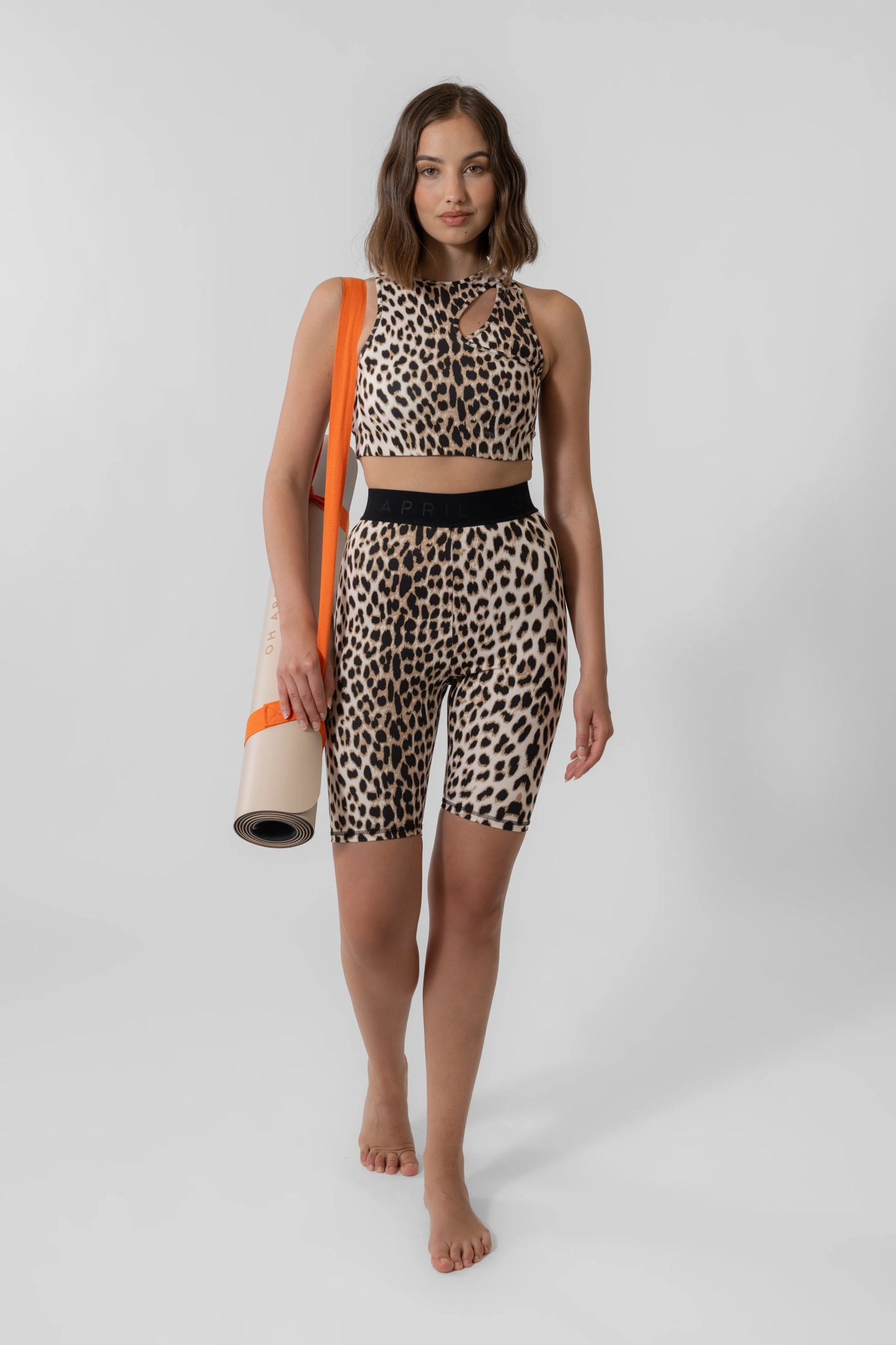 Haley Sporty Top Leo - HEY LOU STUDIO