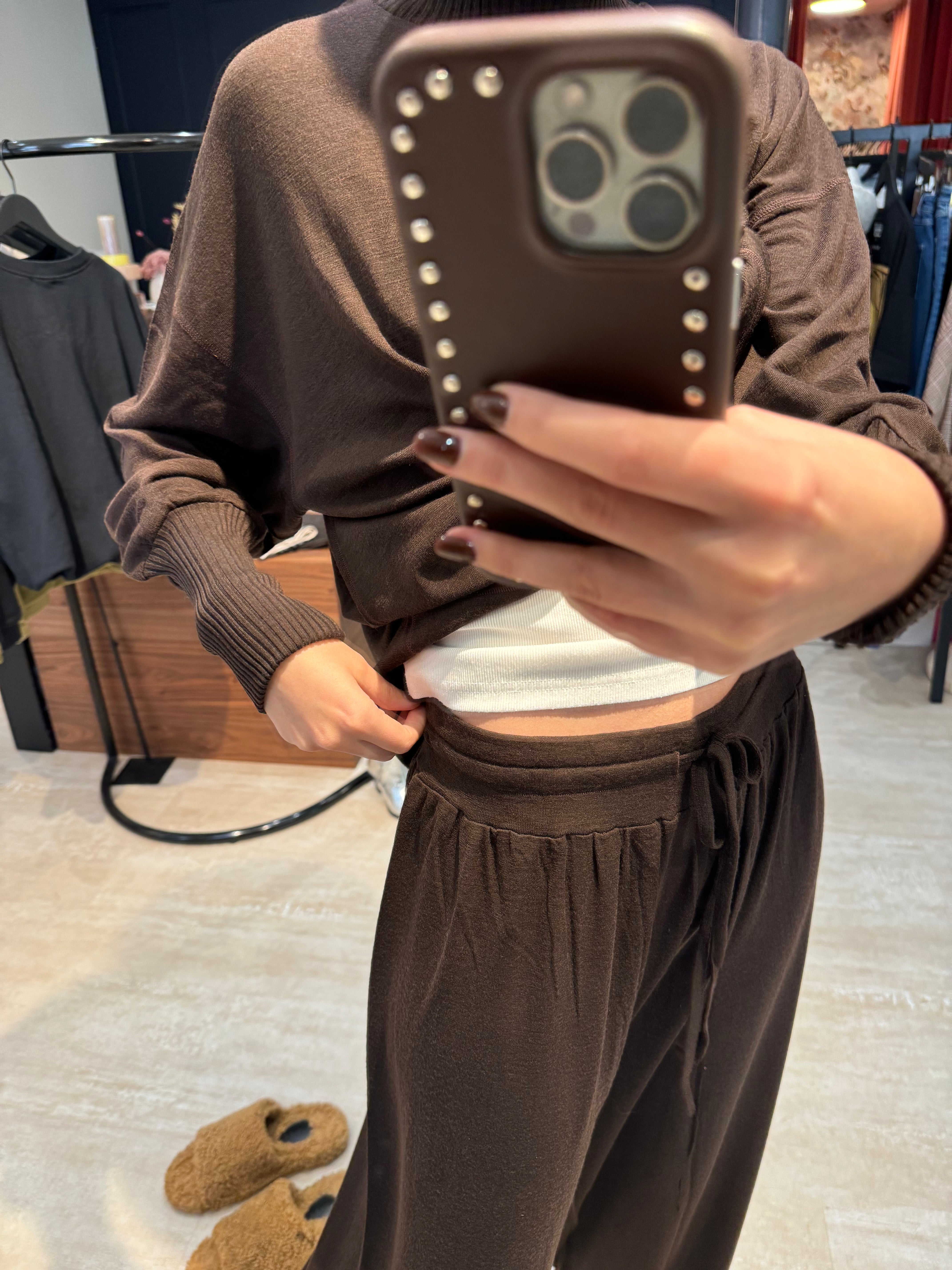 Woolen Barbera Hose dark brown