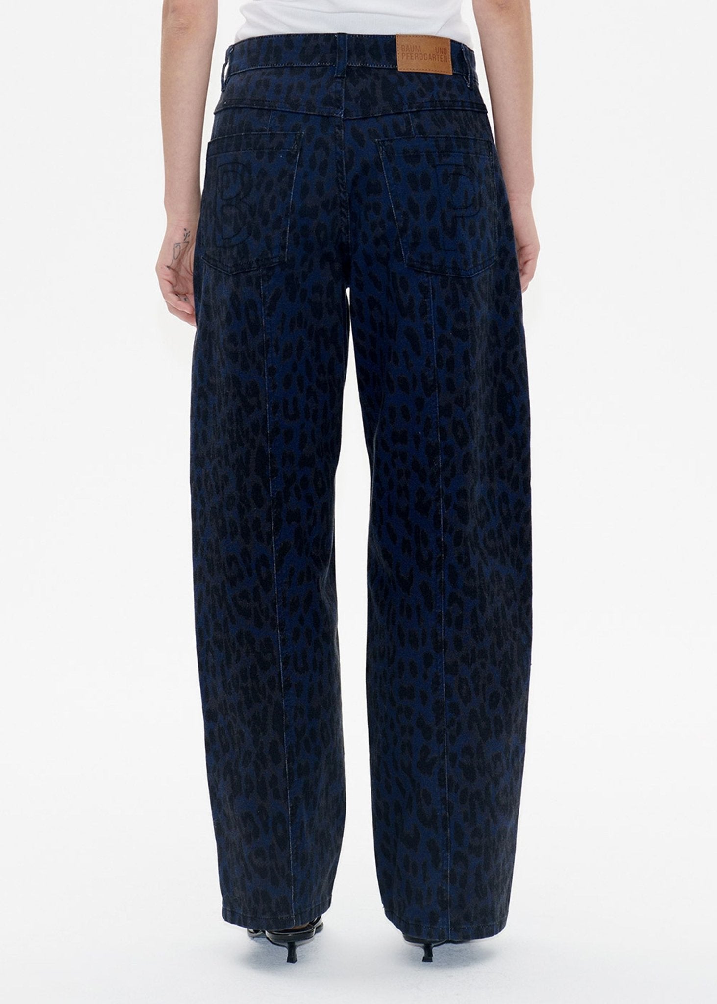 NARA Blue Leopard Jeans - HEY LOU STUDIO