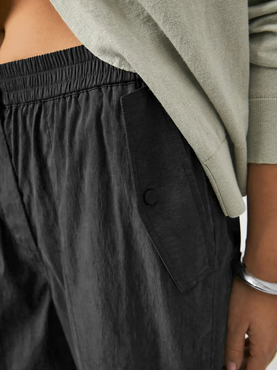 D6Tiffen parachute Cargo pants