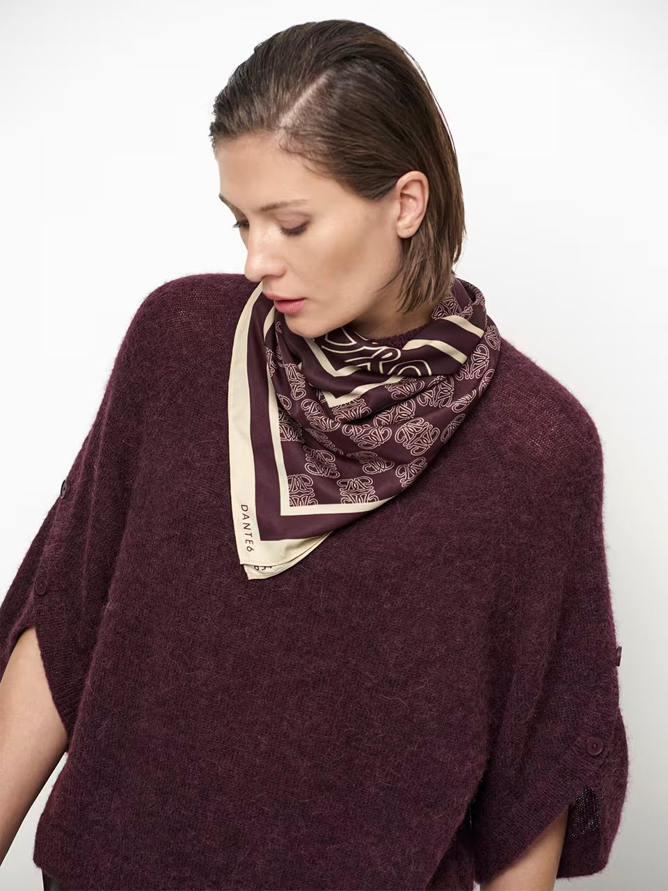 Mahani Cape Pullover dark plum