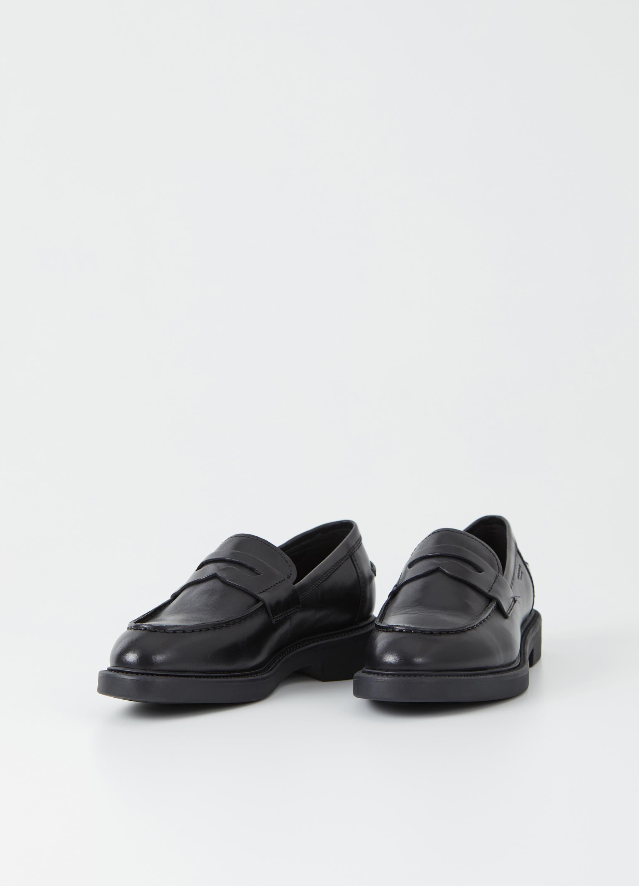 ALEX W black