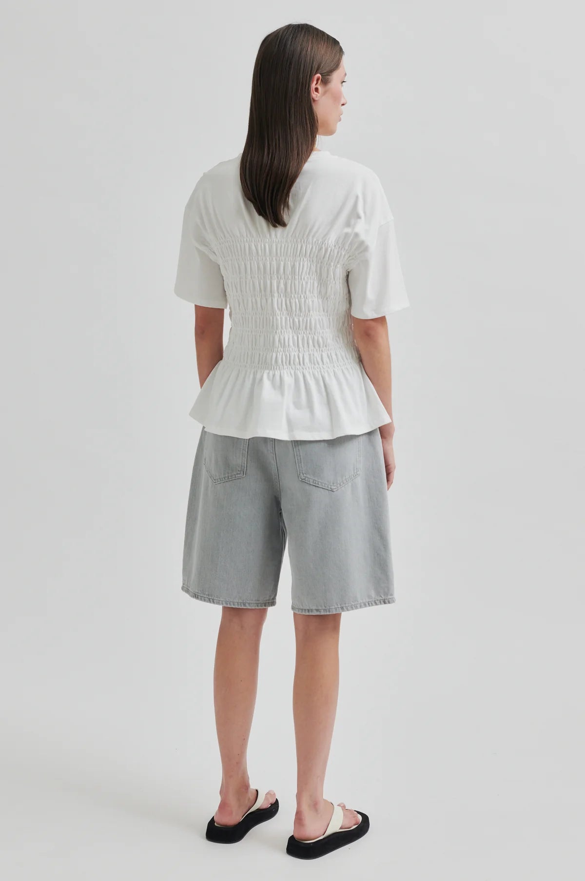 Magali Tee