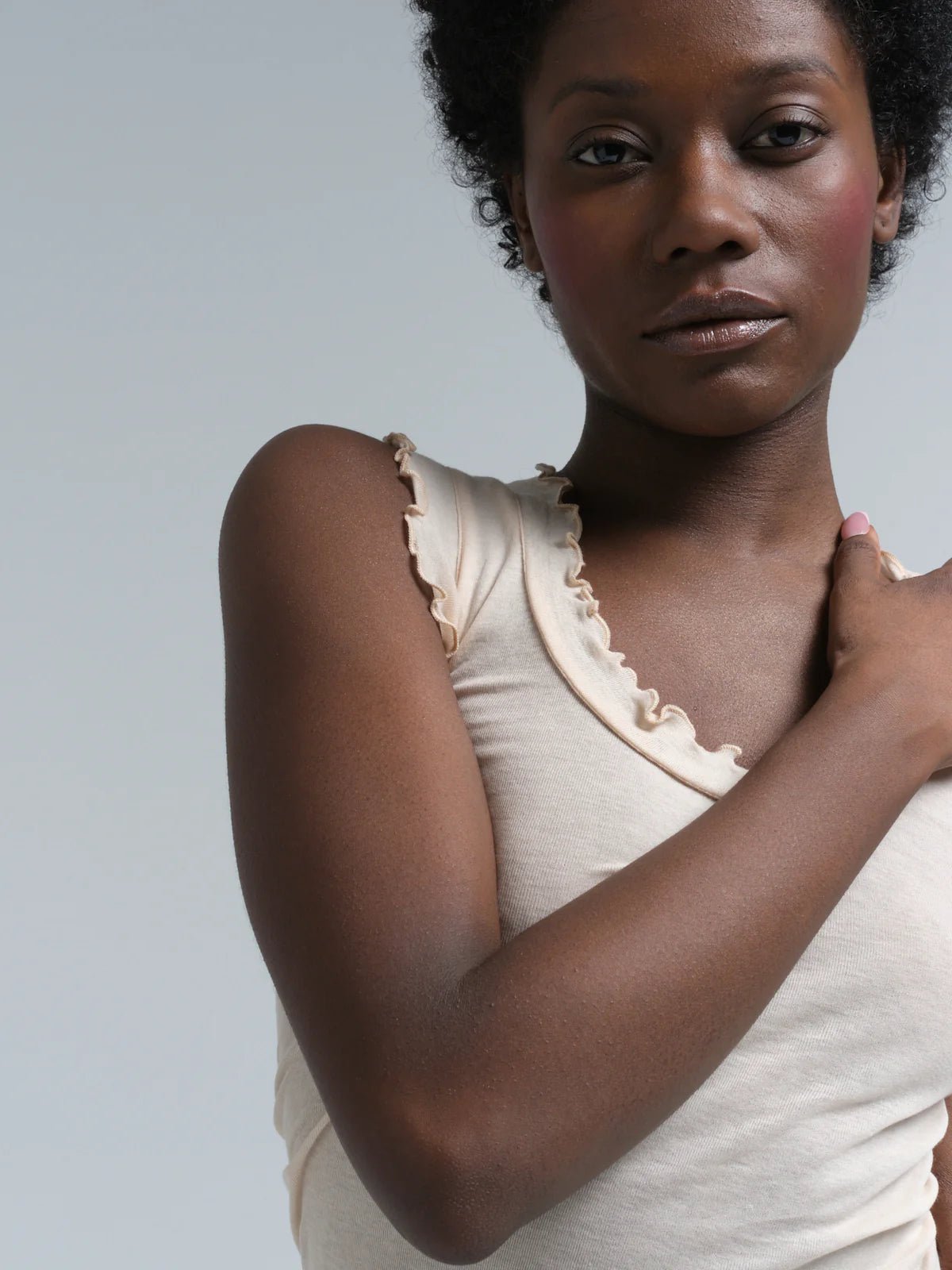 Flounce Top Rosie Beige - HEY LOU STUDIO