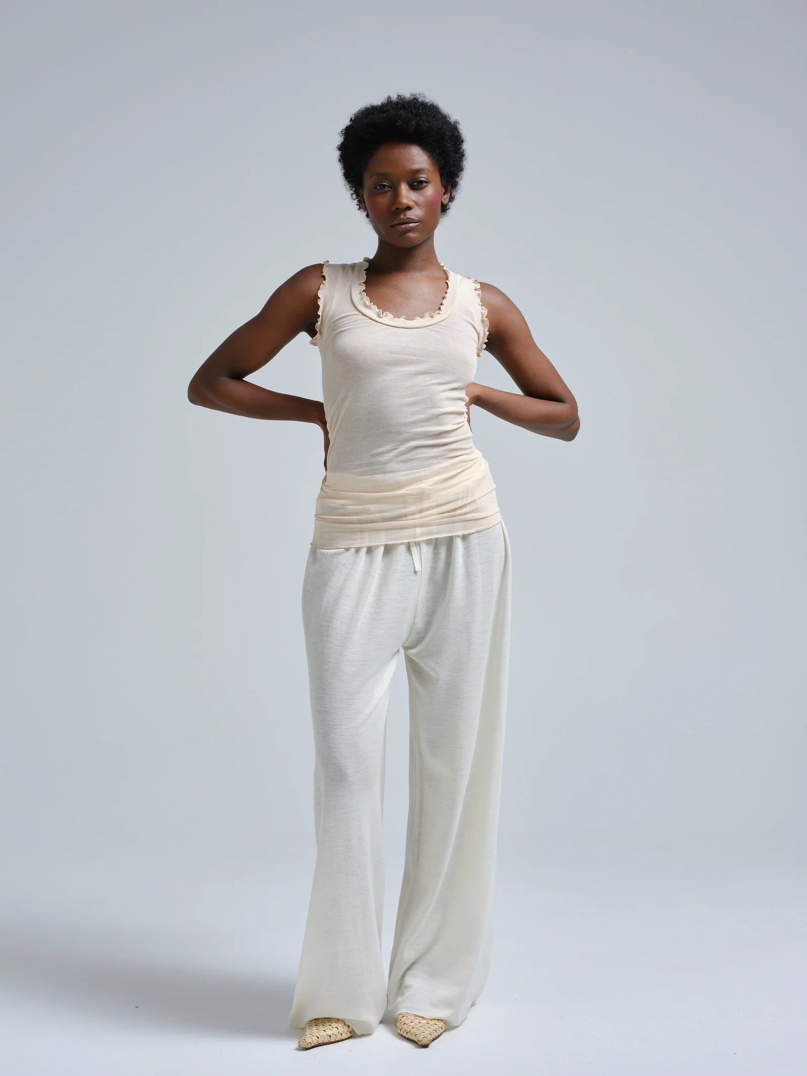 Flounce Top Rosie Beige