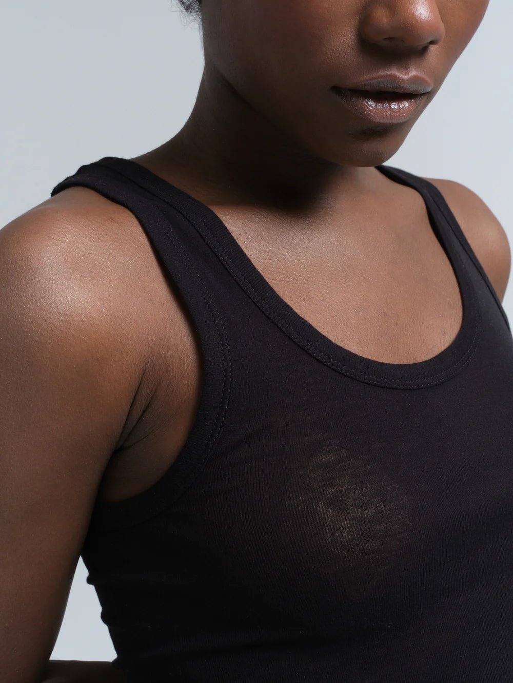Cotton Bella Top Black - HEY LOU STUDIO