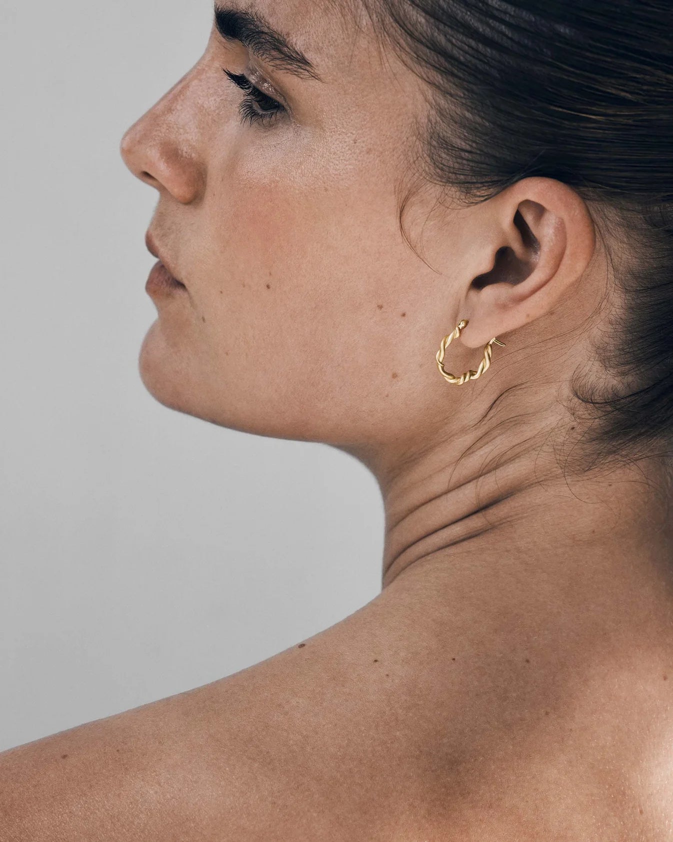 Monica Hoop Ohrringe Gold
